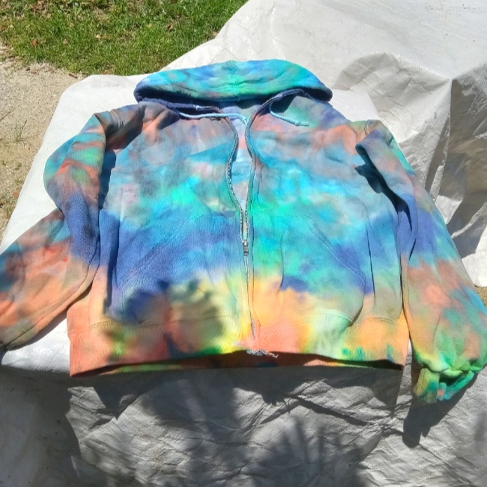 Large Zip Up Sweatshirt Tye-Dye
